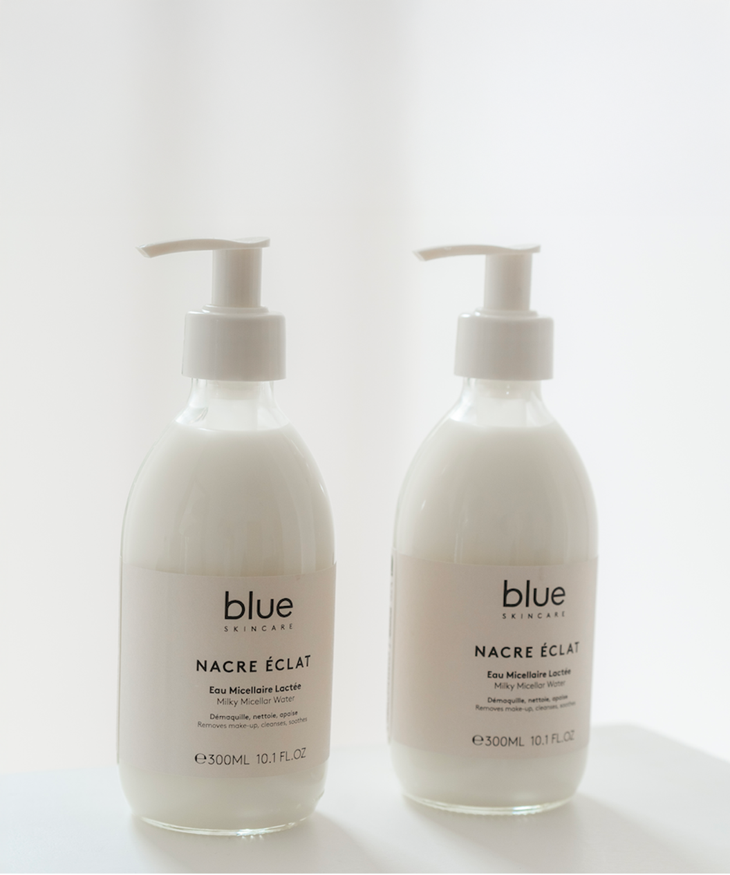 מים מייסלרים במרקם חלבי